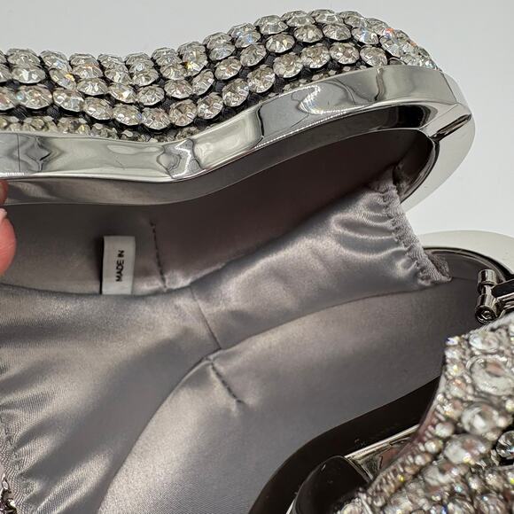 Self Portrait Silver Crystal Bow Heart Evening Bag & Chain Strap - Picture 11 of 12